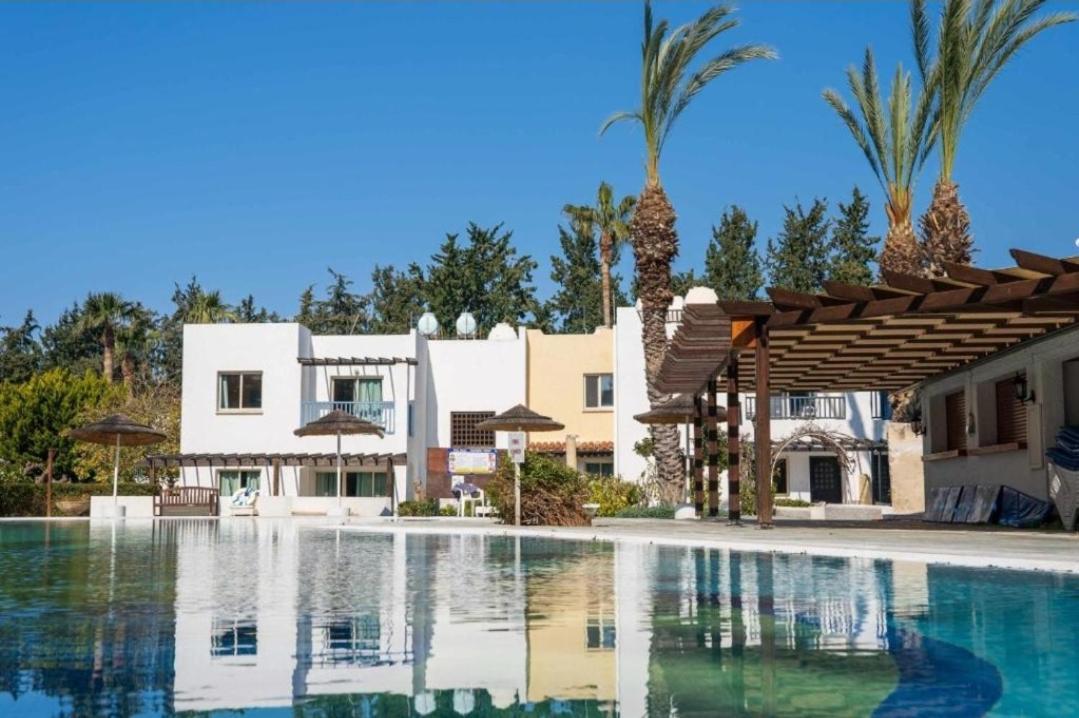 Nice Holiday Apartment Paphos Esterno foto
