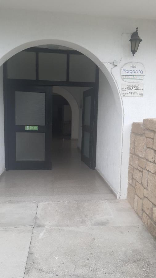 Nice Holiday Apartment Paphos Esterno foto