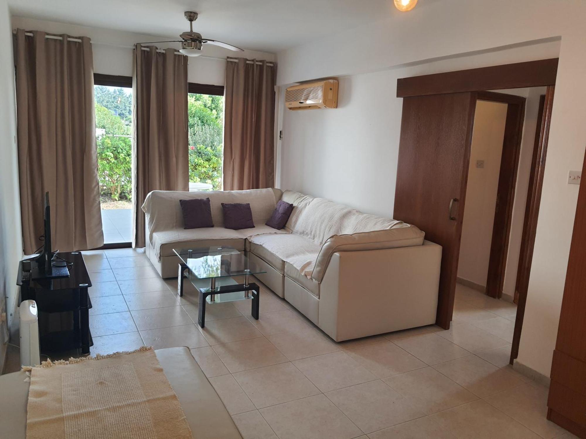 Nice Holiday Apartment Paphos Esterno foto